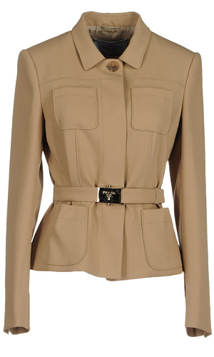 Breast:Unembellished